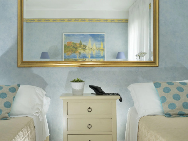 media.308 flores letto