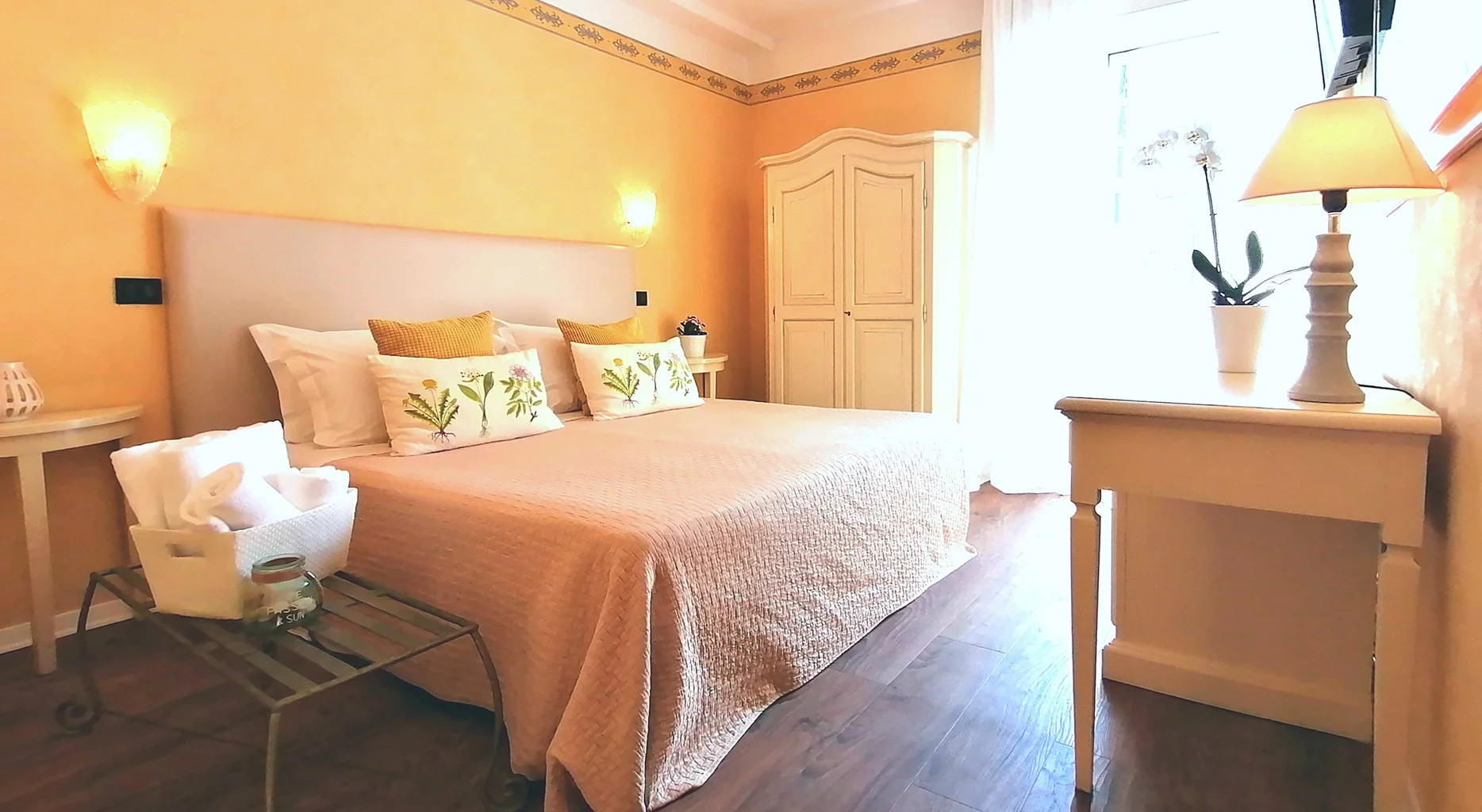 media.Camera_Charming_Hotel_Apollo_Riccione_slide3